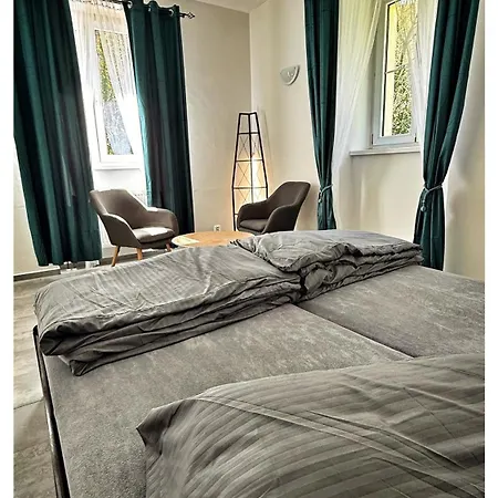 Hotel apartamentowy Podzzamkem Jaroslavice (Znojmo)