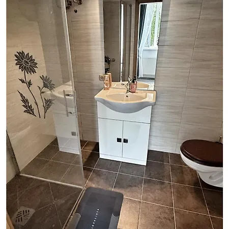 Hotel apartamentowy Podzzamkem
