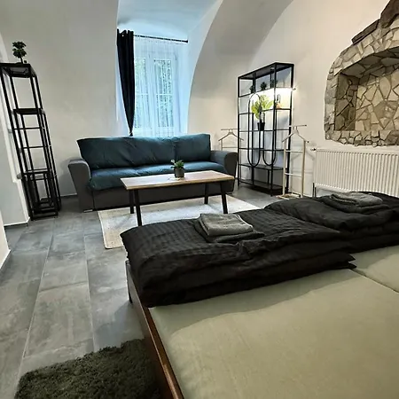 Podzzamkem Hotel apartamentowy